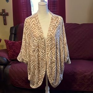 LulaRoe Tracy Sweater